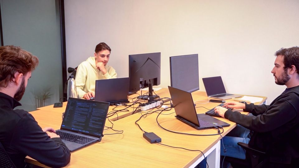 L'équipe de développement RTG au bureau
